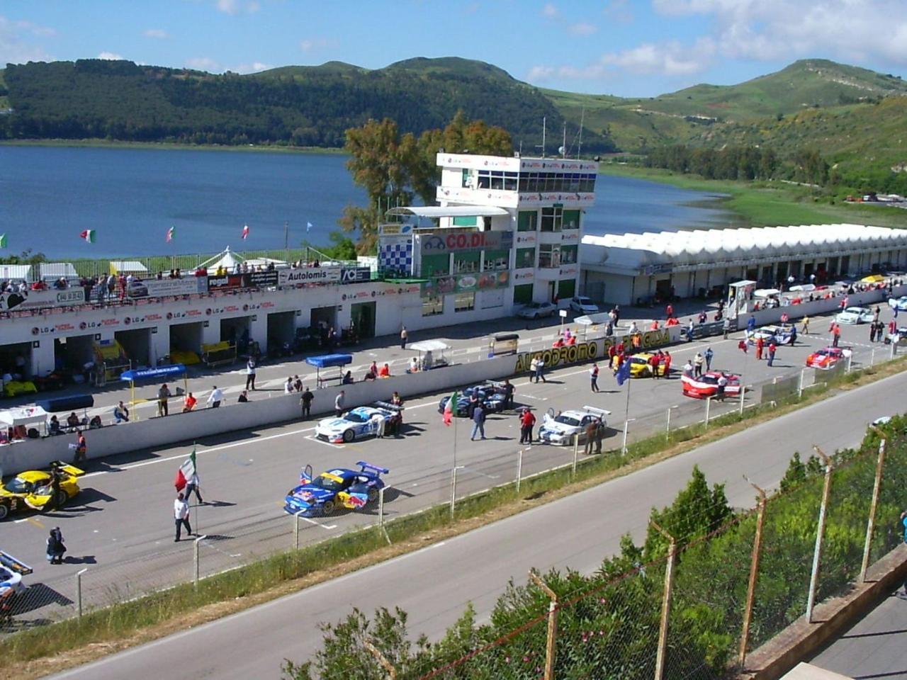 Grand Hotel Del Lago Enna Exterior photo